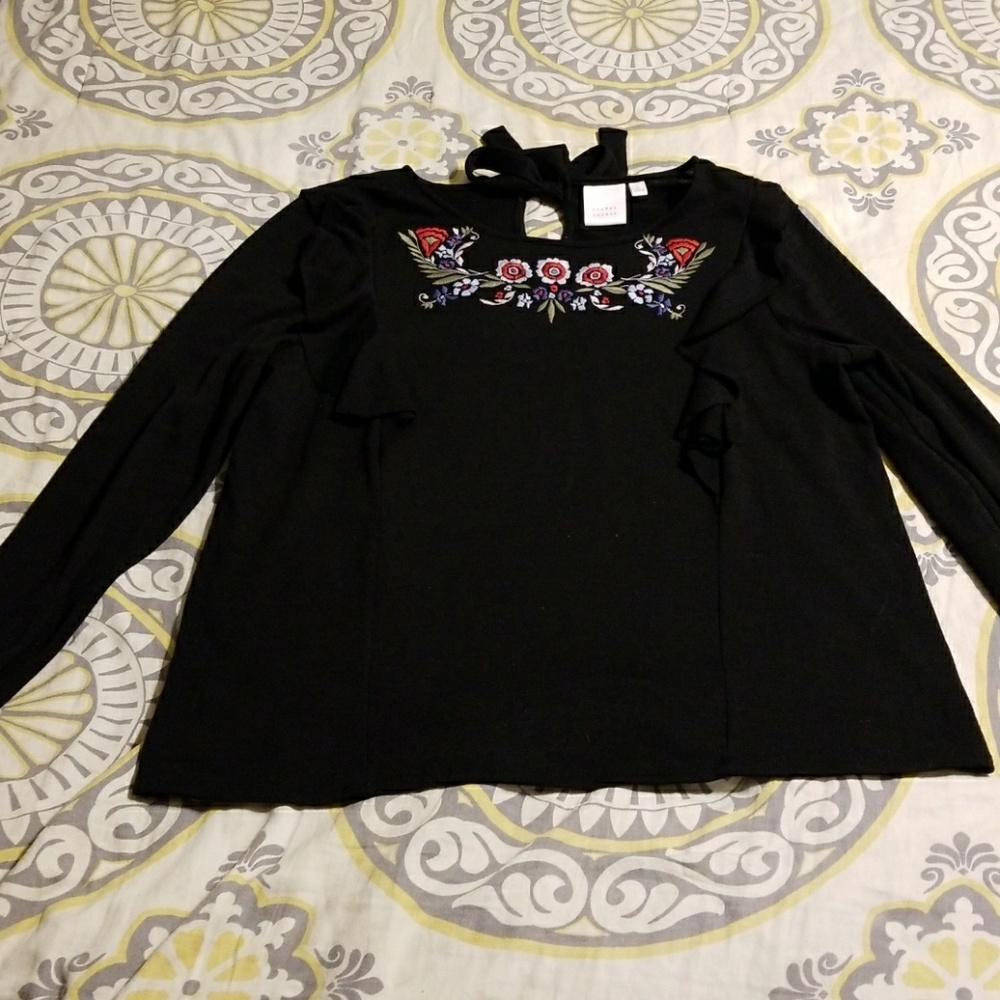 Lauren Conrad long sleeve with tie back.